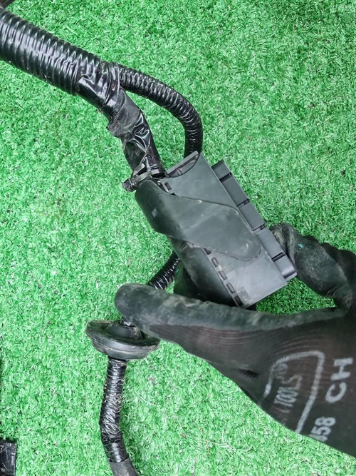 Проводка моторного отсека Geely Atlas Pro (21-нв)