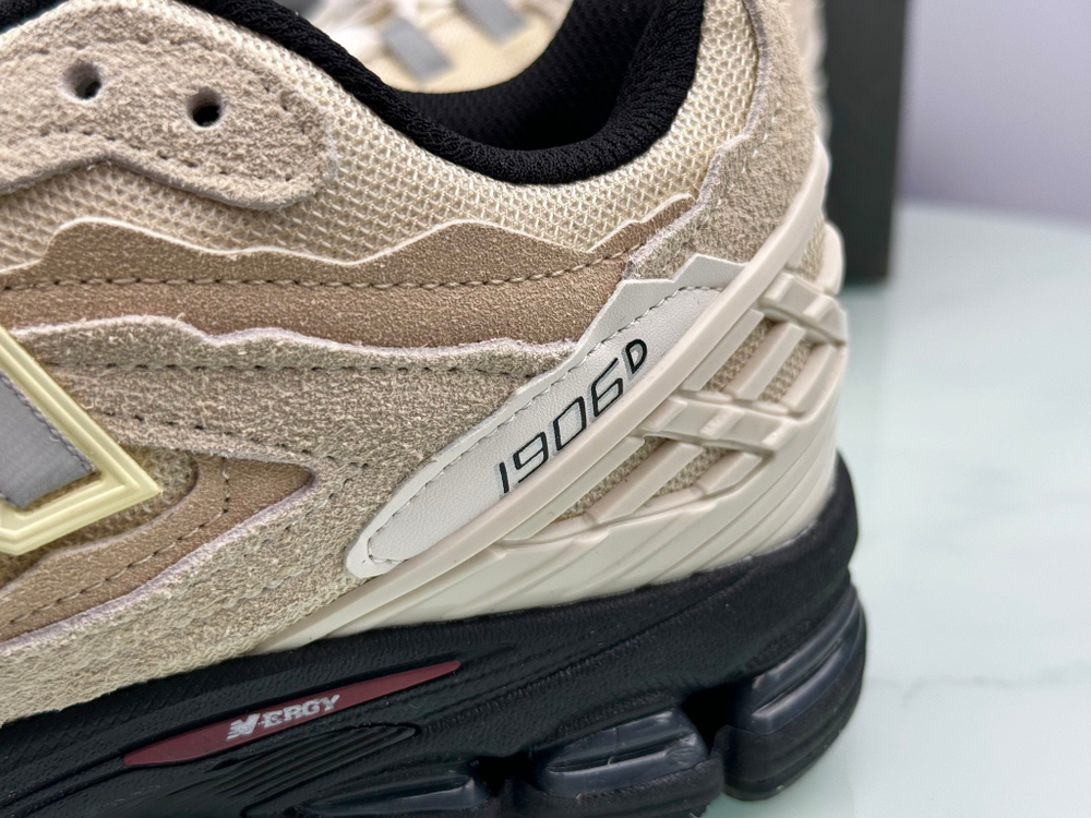 New Balance 1906R Protection Pack Turtledove