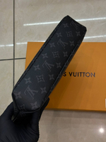 Клатч Louis Vuitton