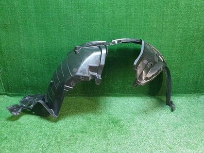 Подкрылок передний правый Nissan X-Trail Т32 13-19