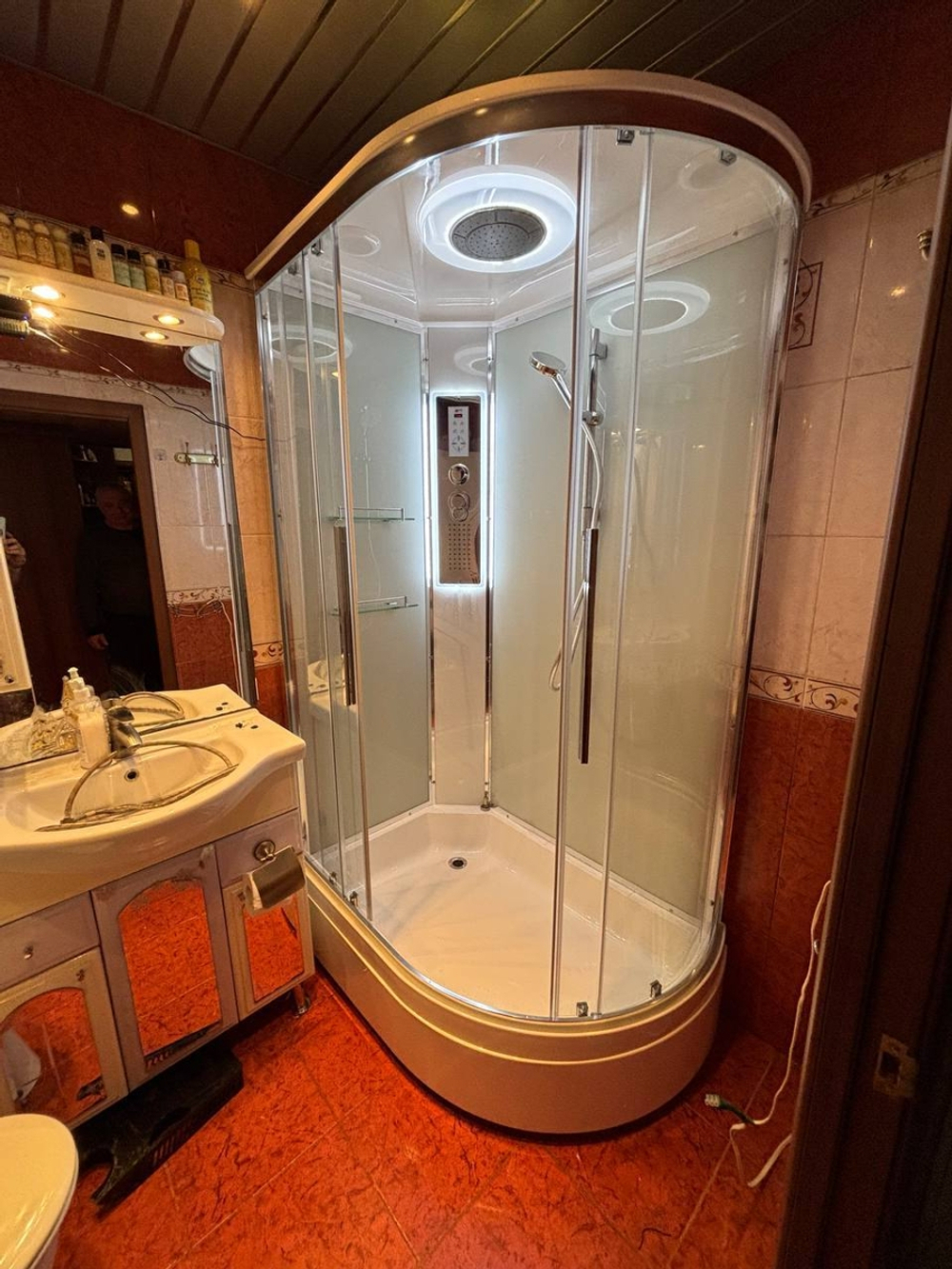 Душевая кабина AvaCan (АваКан) EM3912LLEDT со средним подоном, с ГМ, с электрикой и LED освещением, 120х90х220