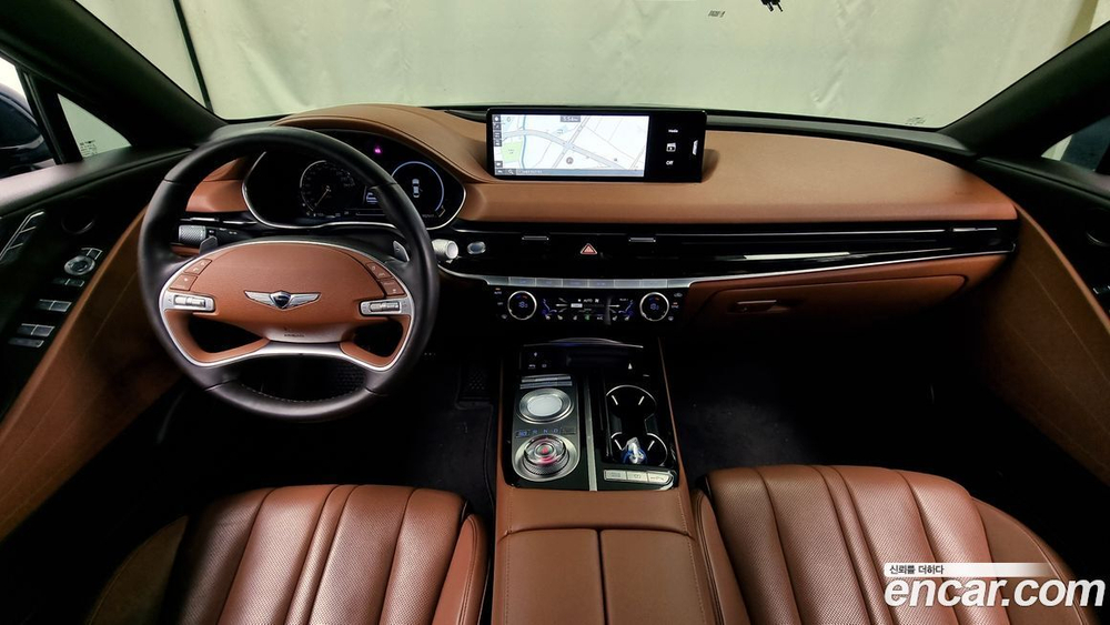 Genesis G80 (RG3) Бензин 2.5 Turbo 2WD (08.2020)