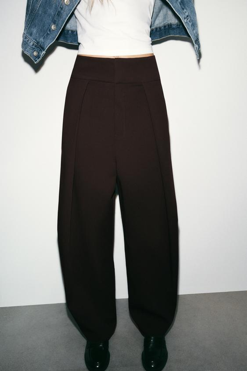 ZARA БРЮКИ BALLOON С ЗАЩИПАМИ, ШОКОЛАДНО-КОРИЧНЕВЫЙ