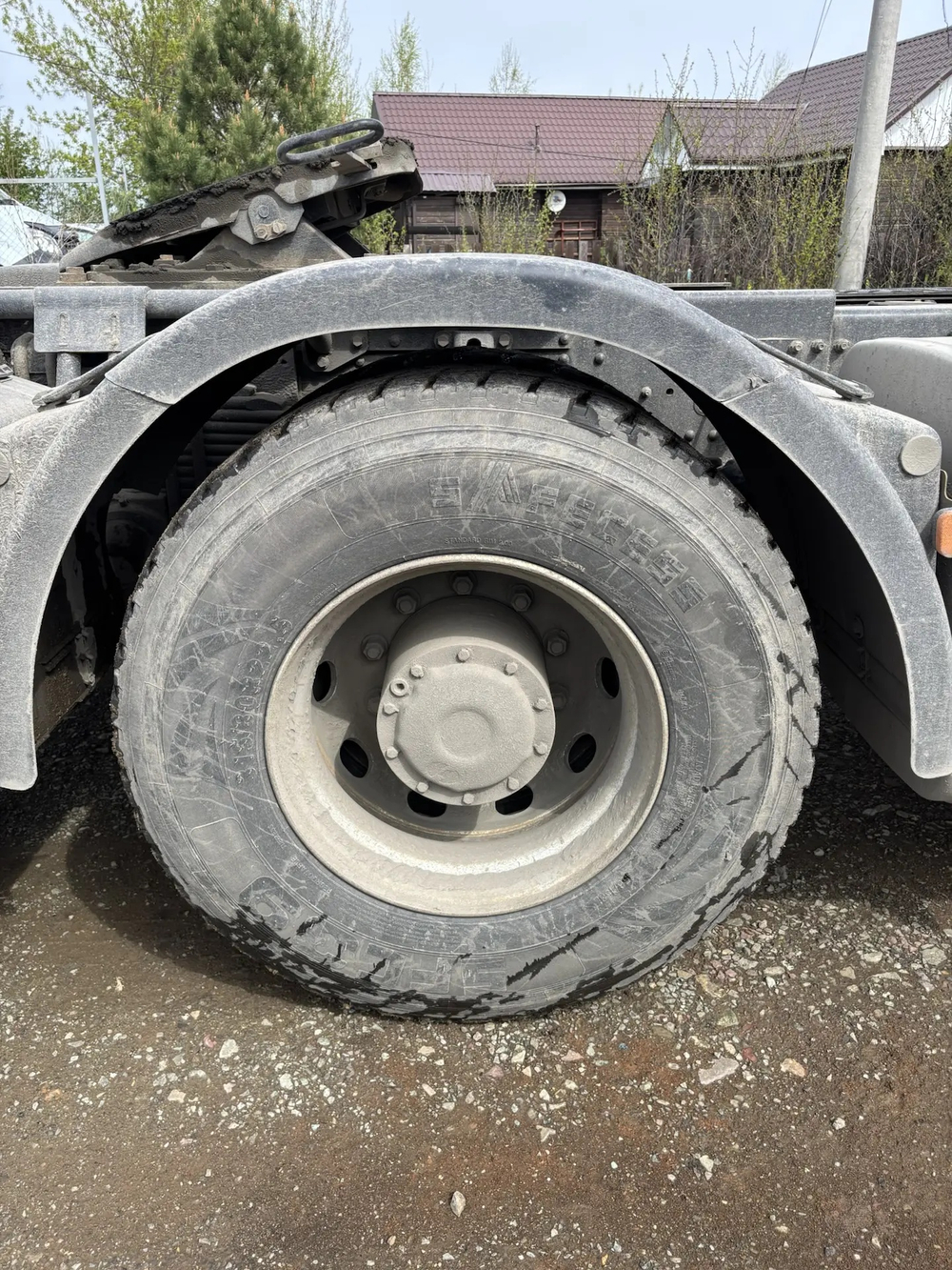 Shacman (Shaanxi) SX* 6x4 Седельный тягач SX42584V324 (Дизельный, 11,6 л, 423 л.с., МТ)
