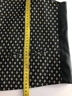 Жилет для стильного акцента в образе, визуально на 52 размер