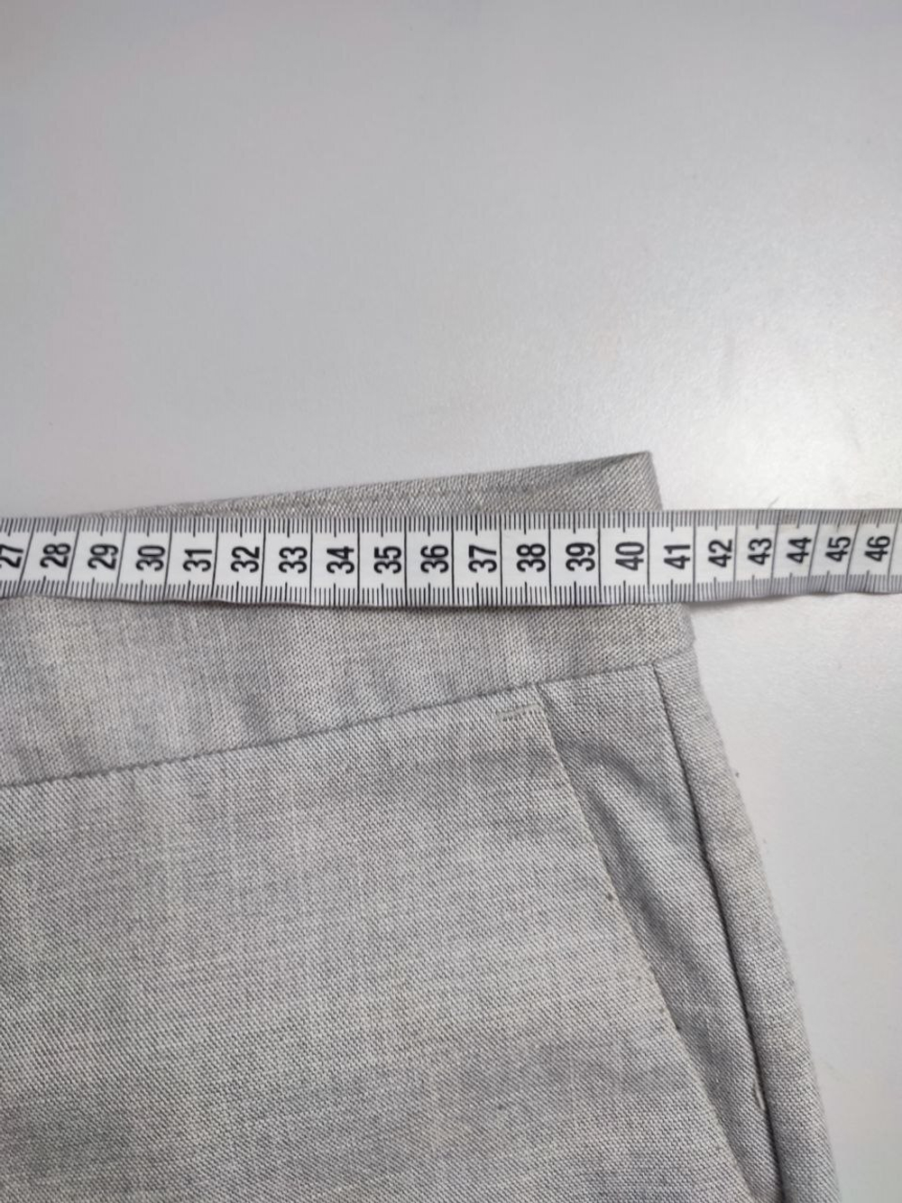 Брюки Zara комфортные 44 размер