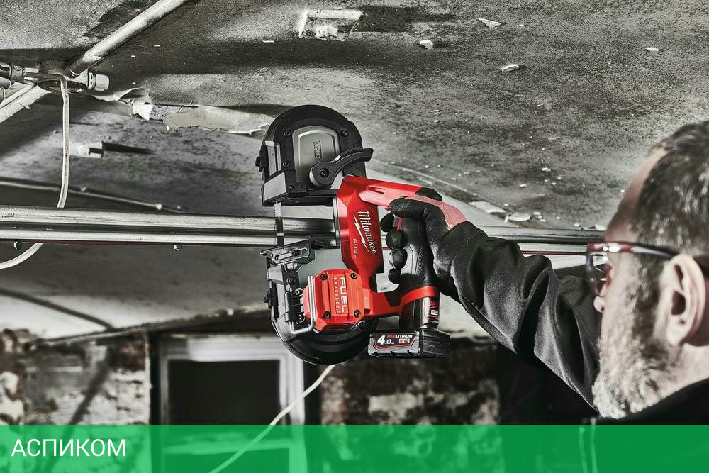 Ленточная пила Milwaukee M12 FBS64-402C FUEL (4933478441)
