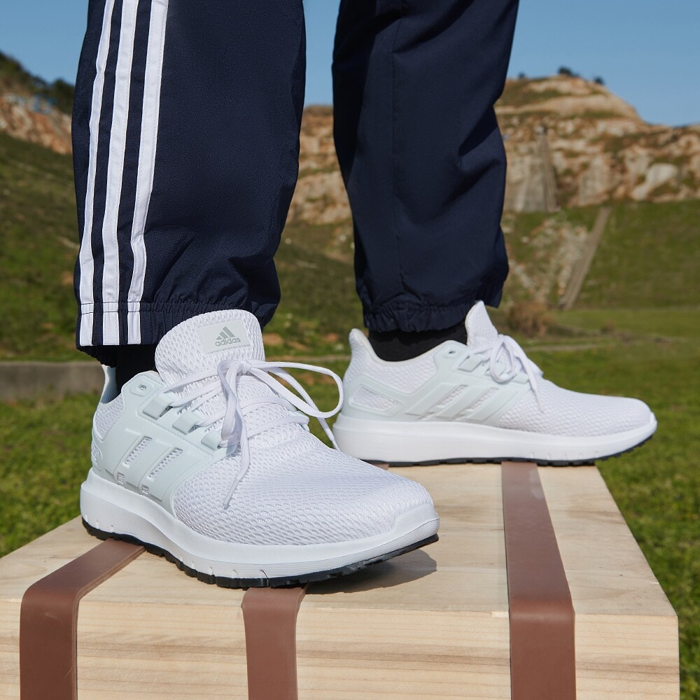 Кроссовки adidas Ultimashow