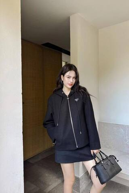 Ветровка Prada