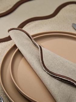 Салфетка сервировочная Desert Waves из коллекции Essential, 45х45 см