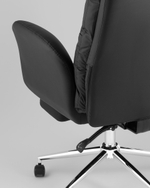 Кресло руководителя TopChairs Solid NC с оттоманкой черный