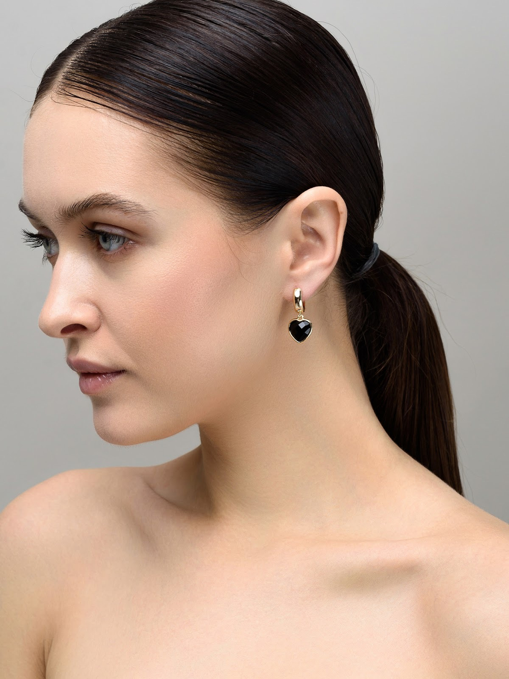 Серьги "Amour" gold с черным агатом