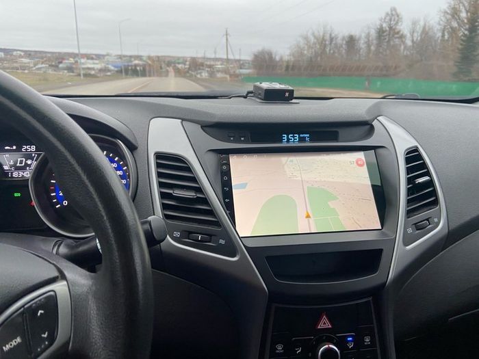 Магнитола для Hyundai Elantra 5 MD 2013-2015 (рестайлинг) - FarCar S280 монитор 9.5" IPS на Android 13, CarPlay