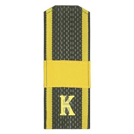 Погоны оливковые с буквой К и нашитым желтым галуном Ст. сержант