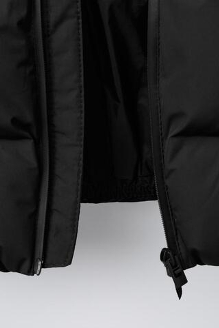 ZARA СТЕГАНАЯ КУРТКА С НАШИВКОЙ WATER REPELLENT, ЧЕРНЫЙ