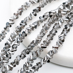 Бусина Треугольник, стекло, цвет серый+серебристый, размер около 3*4 мм, цена за нить 32 см