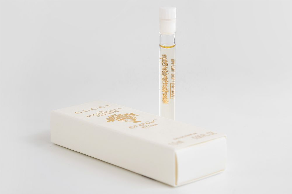 Пробник парфюмерной воды A Floral Verse от Gucci из коллекции The Alchemist's Garden