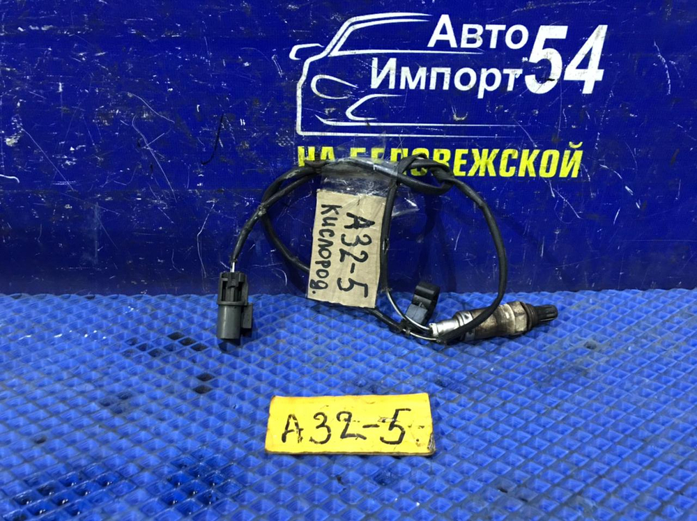 Датчик кислорода NISSAN CEFIRO 1997