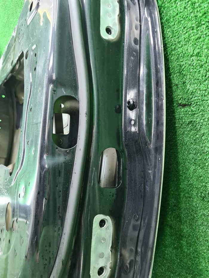 Дверь передняя левая Range Rover Vogue L405 12-22