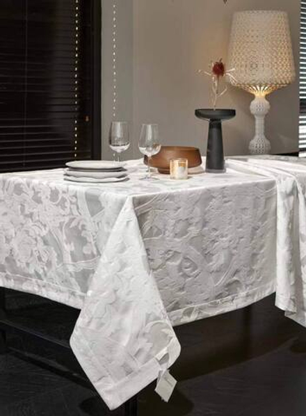 Скатерть Blumarine Home 180x320 см