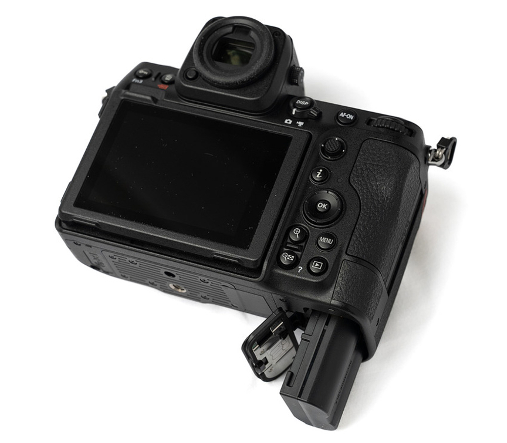 Беззеркальный фотоаппарат Nikon Z8 Body