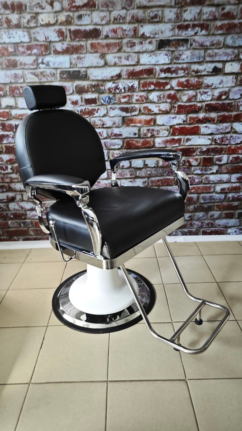 Парикмахерское кресло Андрес