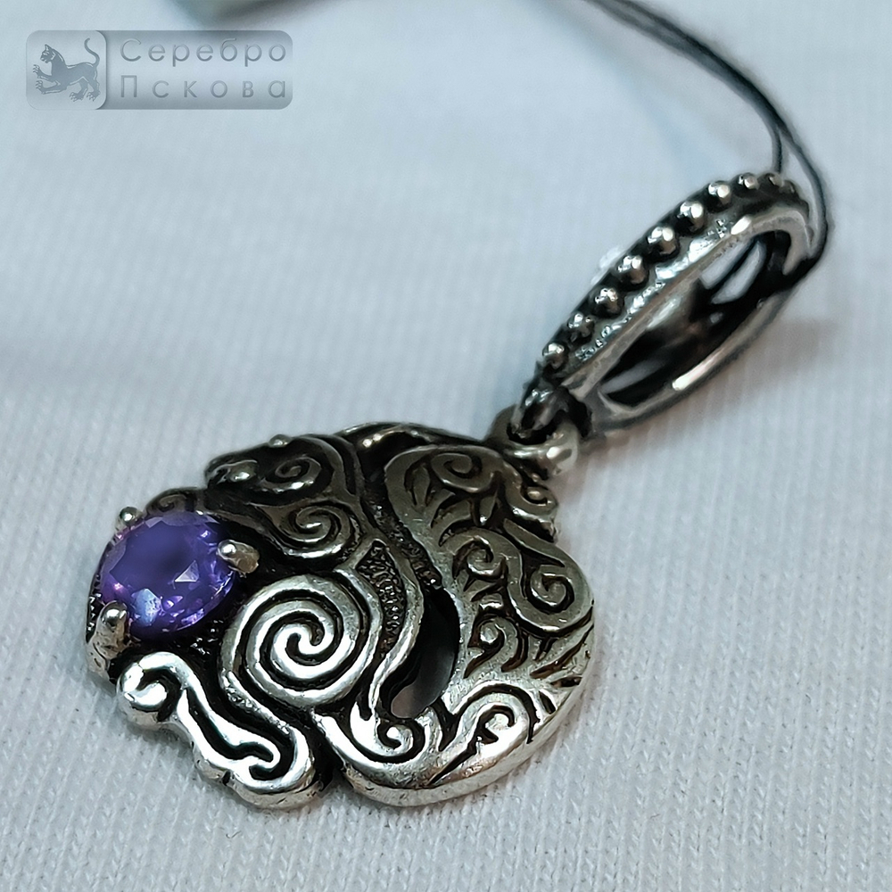 Подвеска "Белка векша" с зеленым агатом/аметистом