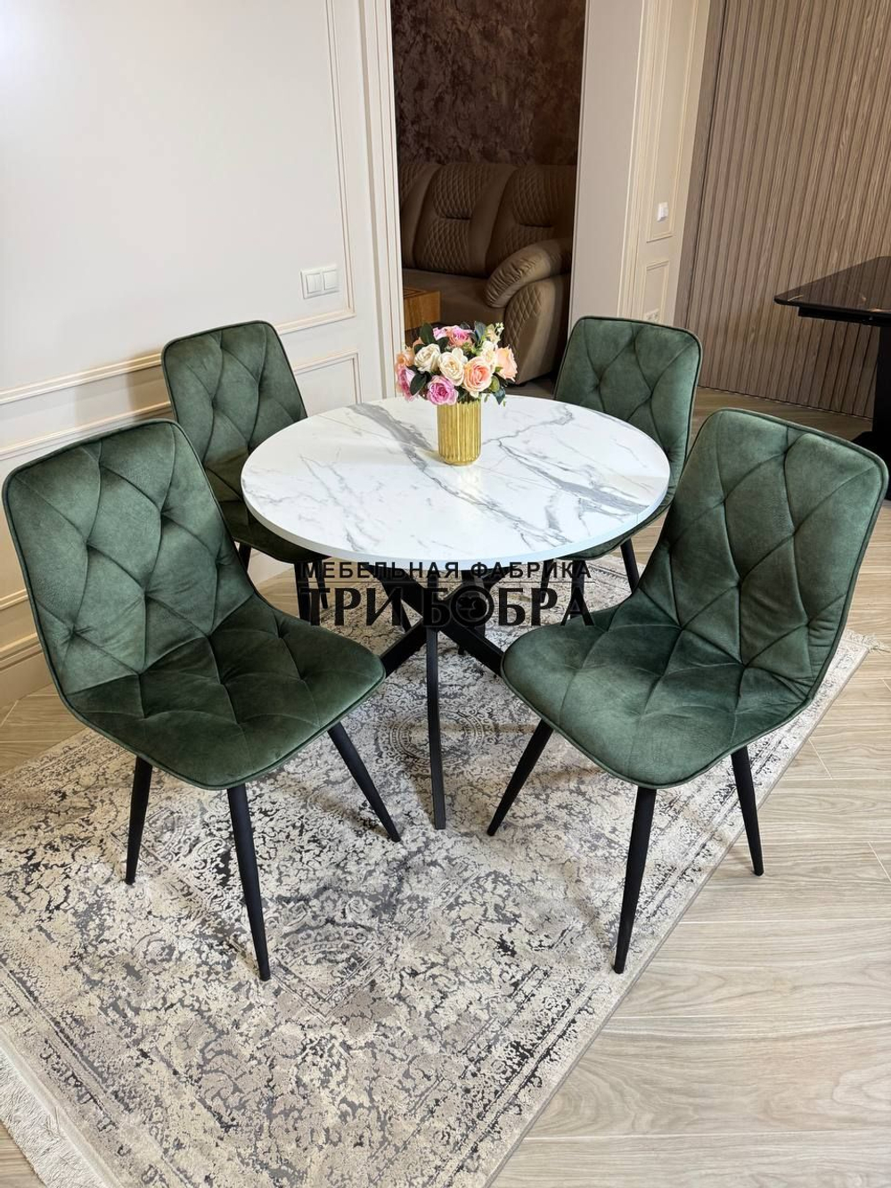 Круглый раздвижной стол "Лофт", белый мрамор и стулья "Ральф" оливковый