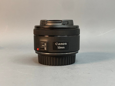 Canon EF 50mm 1.8 STM