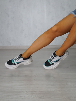 Кроссовки женские демисезонные