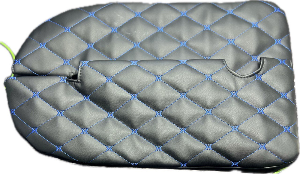 Чехлы на козырьки Лада Веста Vesta(синяя нить Бабочка)