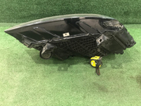 Фара левая Audi Q7 2 (2015-2019) LED