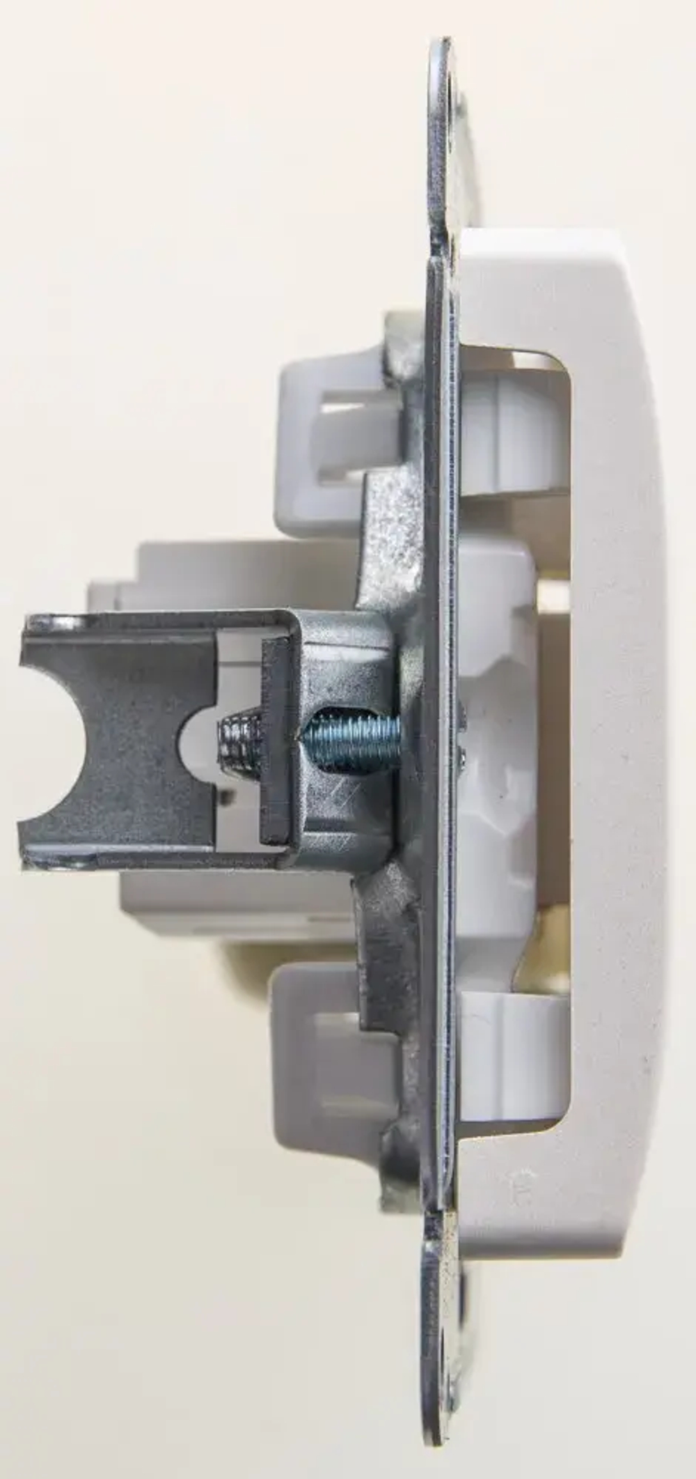 GLOSSA РОЗЕТКА компьютерная RJ45 кат. 5e, механизм, ПЕРЛАМУТР