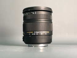 Sigma 17-70 2.8-4 Macro HSM