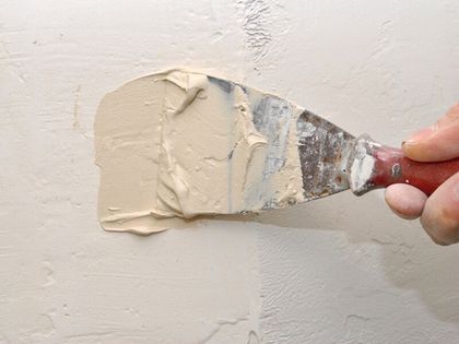 Как правильно шпаклевать стены своими руками