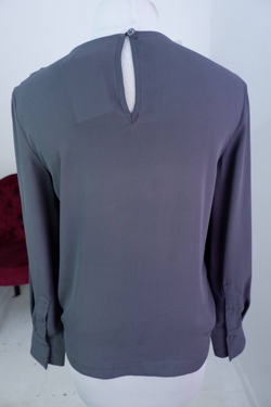 Блузка Marks&Spencer лаконичная, маркировка 8, визуально на 42 размер