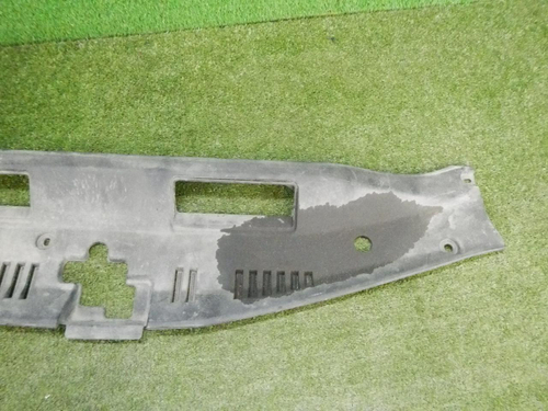 Кожух замка капота Toyota Camry xv70 (2017-н.в.)