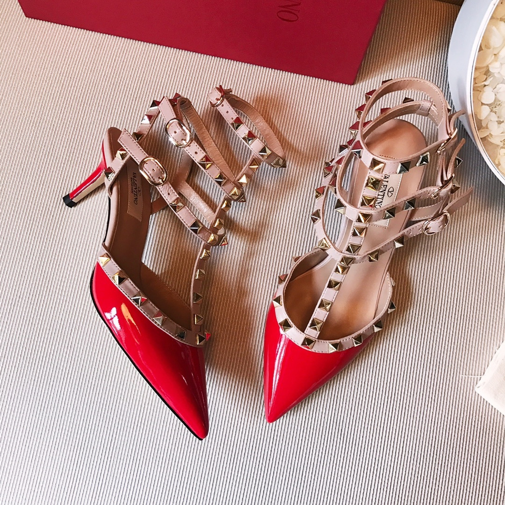 Valentino Rockstud Pumps 6.5 cm