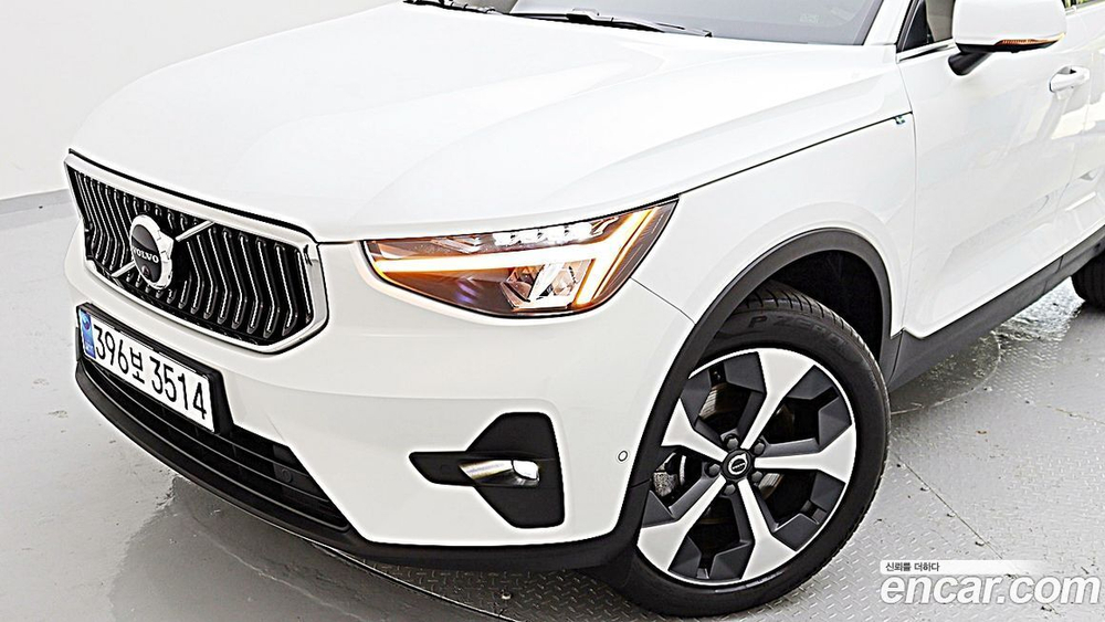 Volvo XC40 B4 Ultimate Bright (07.2023)