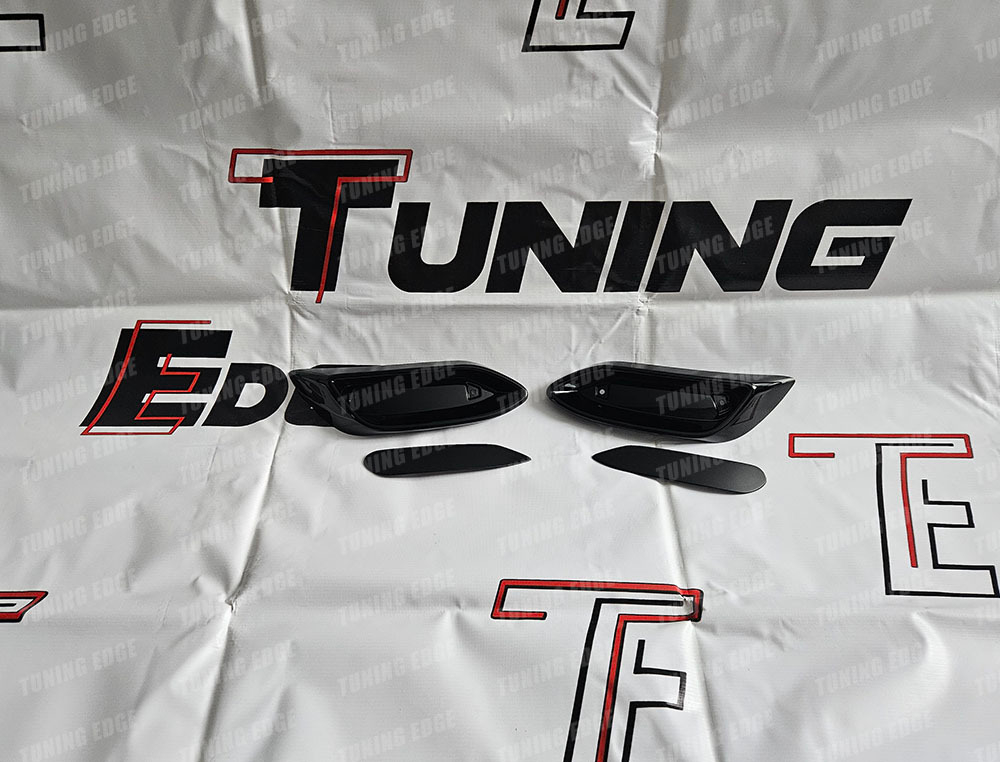 Имитация насадок глушителя (серебрянный)