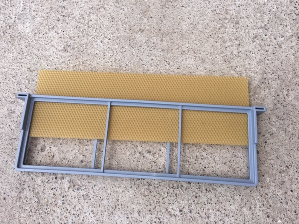 Рамка пластиковая 145 мм (магазин)