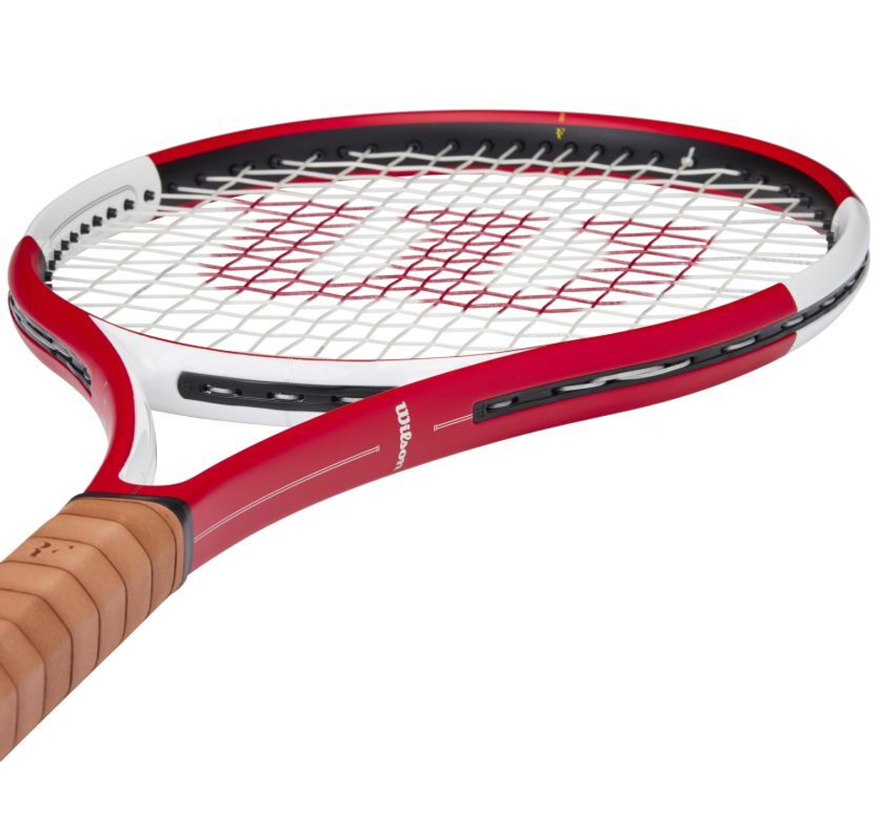 Теннисная ракетка Wilson RF 01 Pro Classic - red/white + Струны