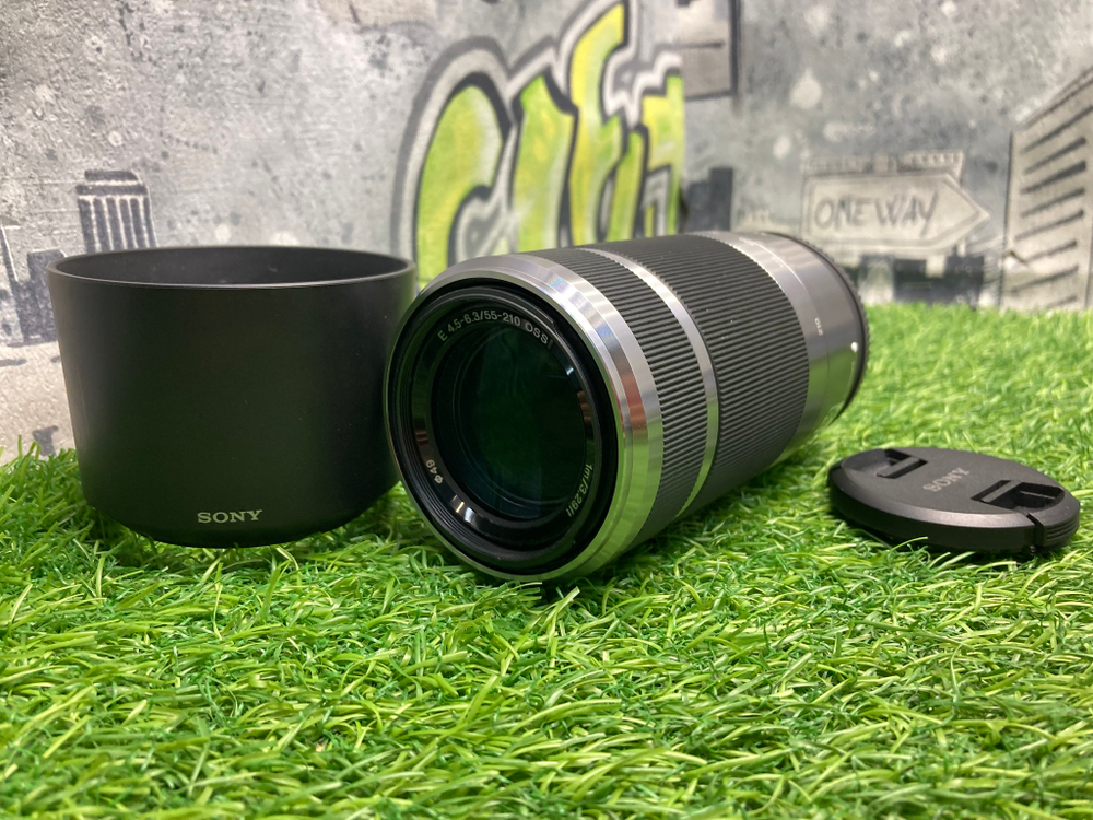 Sony 55-210mm 4.5-6.3 E