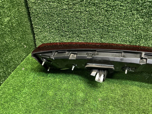 Фонарь багажника Chery Tiggo 8 Pro Max (23-нв)