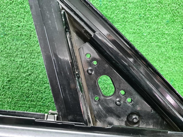 Дверь передняя правая Range Rover Vogue L405 12-22