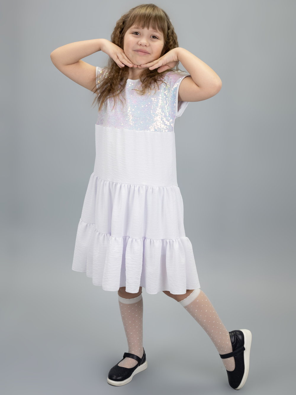 Платье нарядное для девочки с пайетками