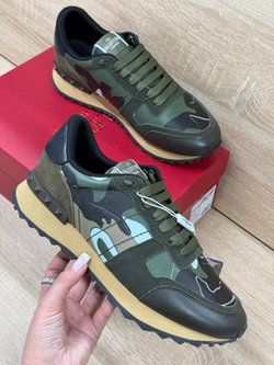 Кроссовки Valentino