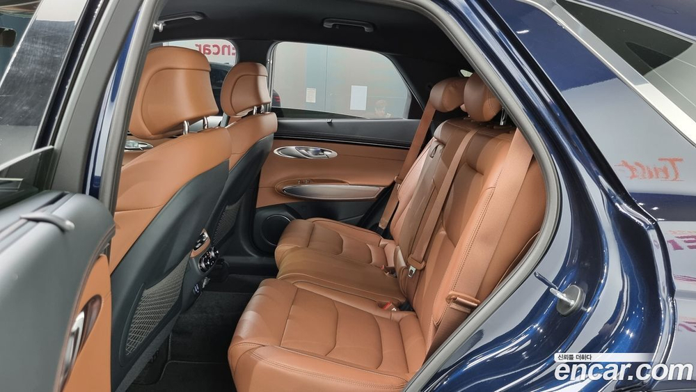 Genesis GV70 2.5T Бензин AWD (05.2022)