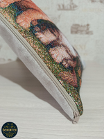 Декоративный гобеленовый чехол для интерьерной подушки В саду 38*38