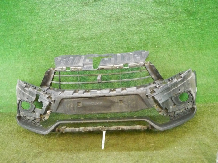 Бампер передний Lada Vesta (2015-н.в.) Cross